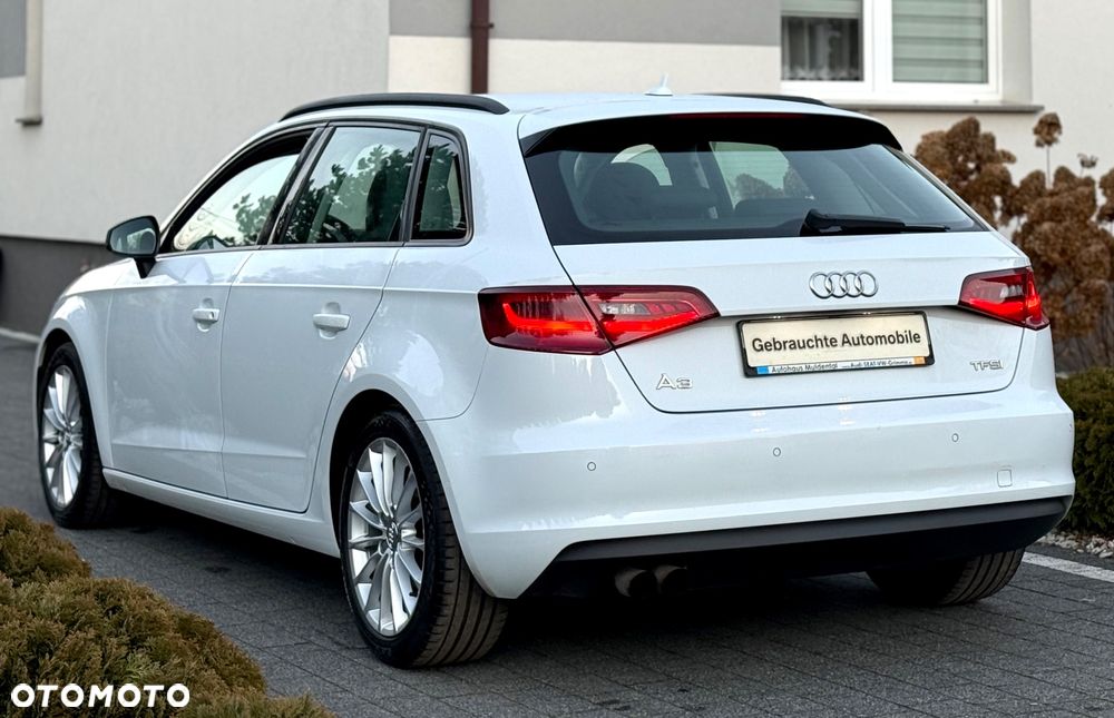 Audi A3 Sportback - 5