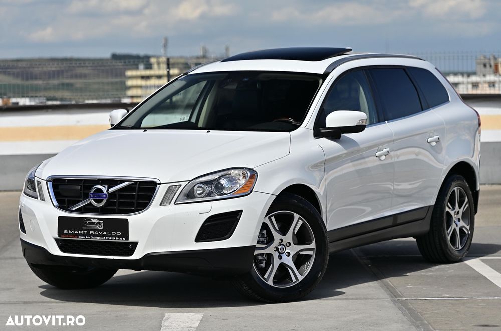 VOLVO XC60 2011