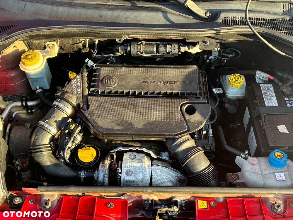 Fiat Qubo - 16