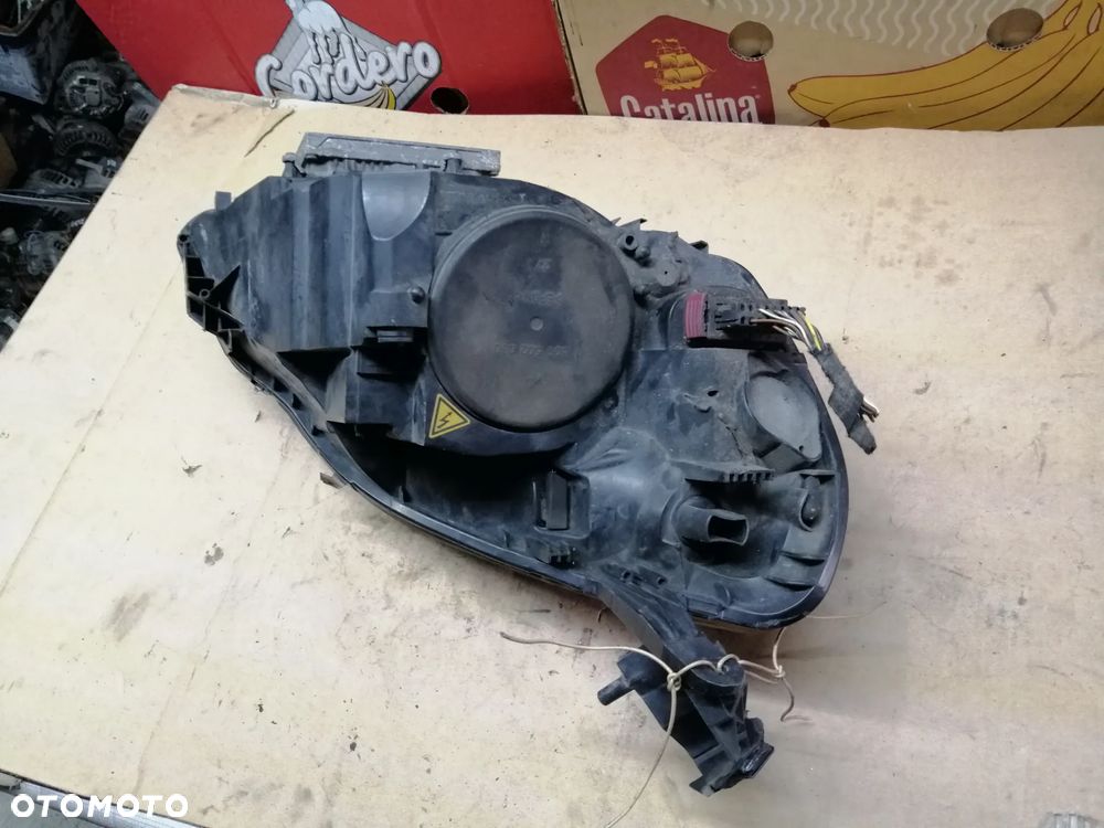 Opel Zafira B komplet lamp przednich Xenon 13252471RH 13252470LH EU - 8