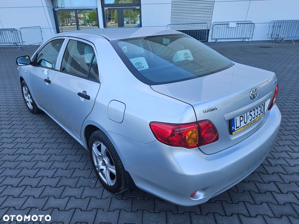 Toyota Corolla 1.4 VVT-i Terra - 8
