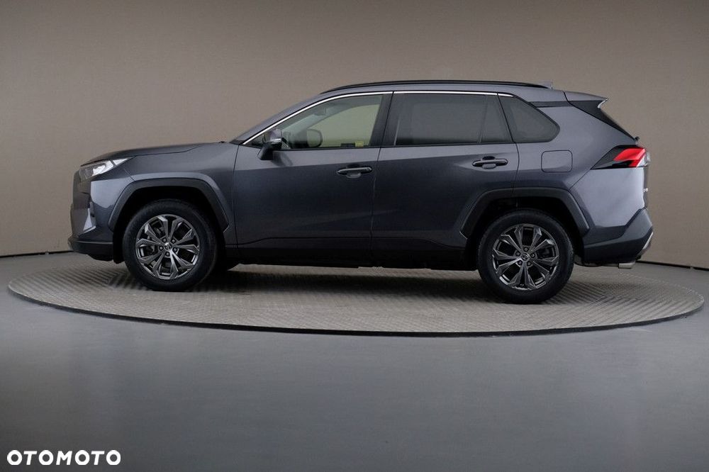 Toyota RAV4 - 4