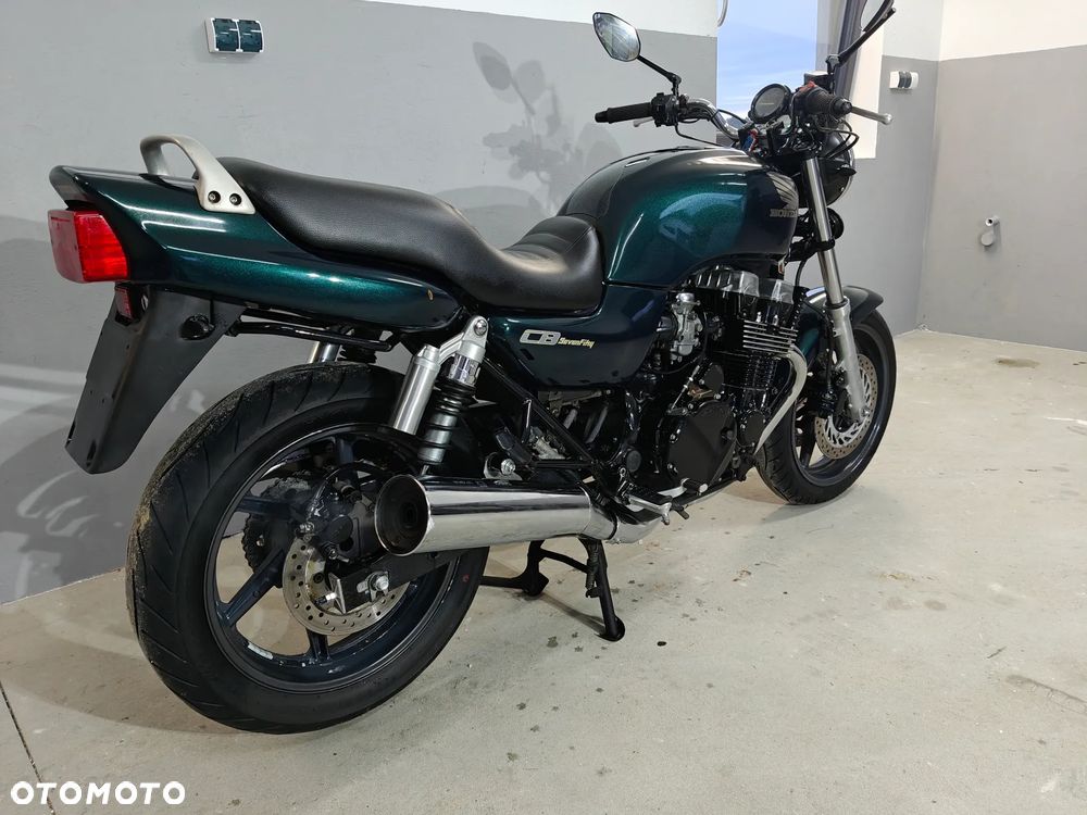 Honda CB - 19