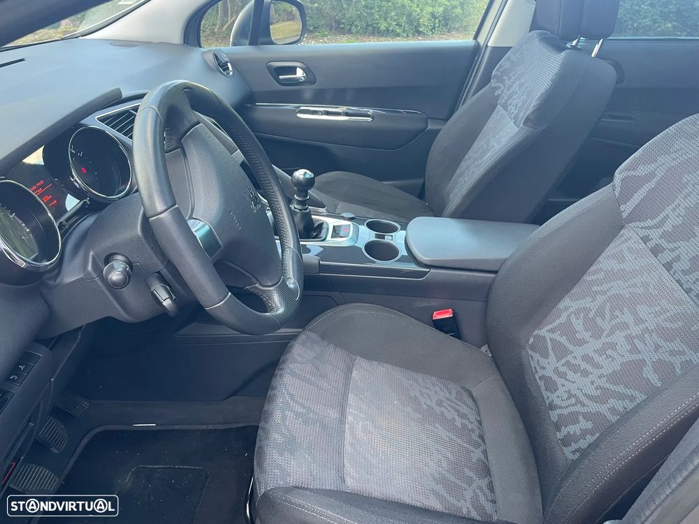 Peugeot 3008 - 6
