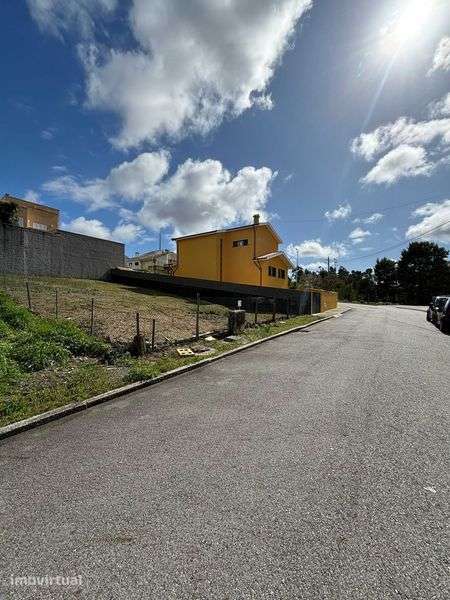 Terreno urbano para venda em Vila Nova de Gaia. - Grande imagem: 2/8