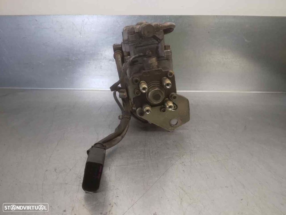 BOMBA INJECÇÃO SEAT IBIZA III 2004 -038130107B - 2