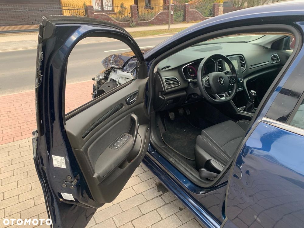 Renault Megane 1.5 dCi Energy Bose EU6 - 12