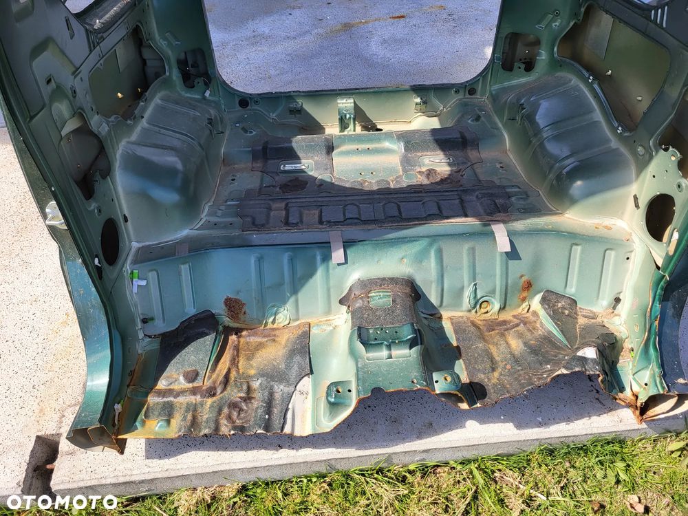Suzuki Jimny Podłoga Bagażnika Błotnik Pas Tylny - 18