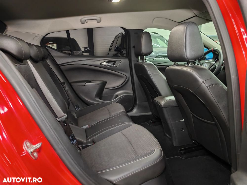 Opel Astra 1.6 CDTI ECOTEC Start/Stop Cosmo - 14