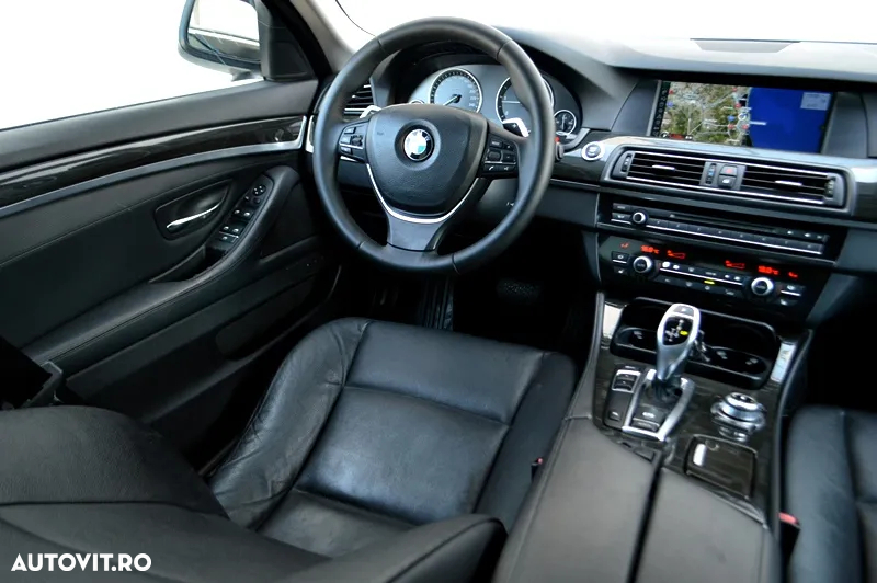 BMW Seria 5 520d Aut. - 16