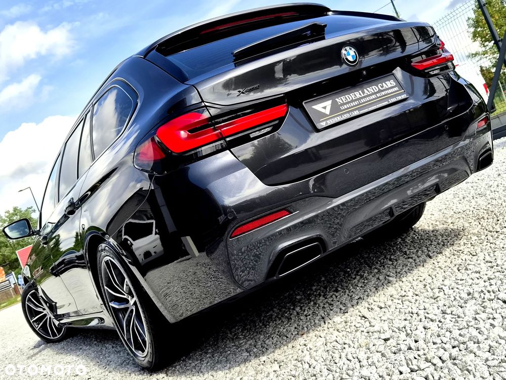 BMW Seria 5 520d xDrive mHEV M Sport Edition - 38