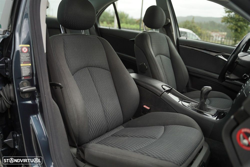 Mercedes-Benz E 220 CDi Elegance - 27