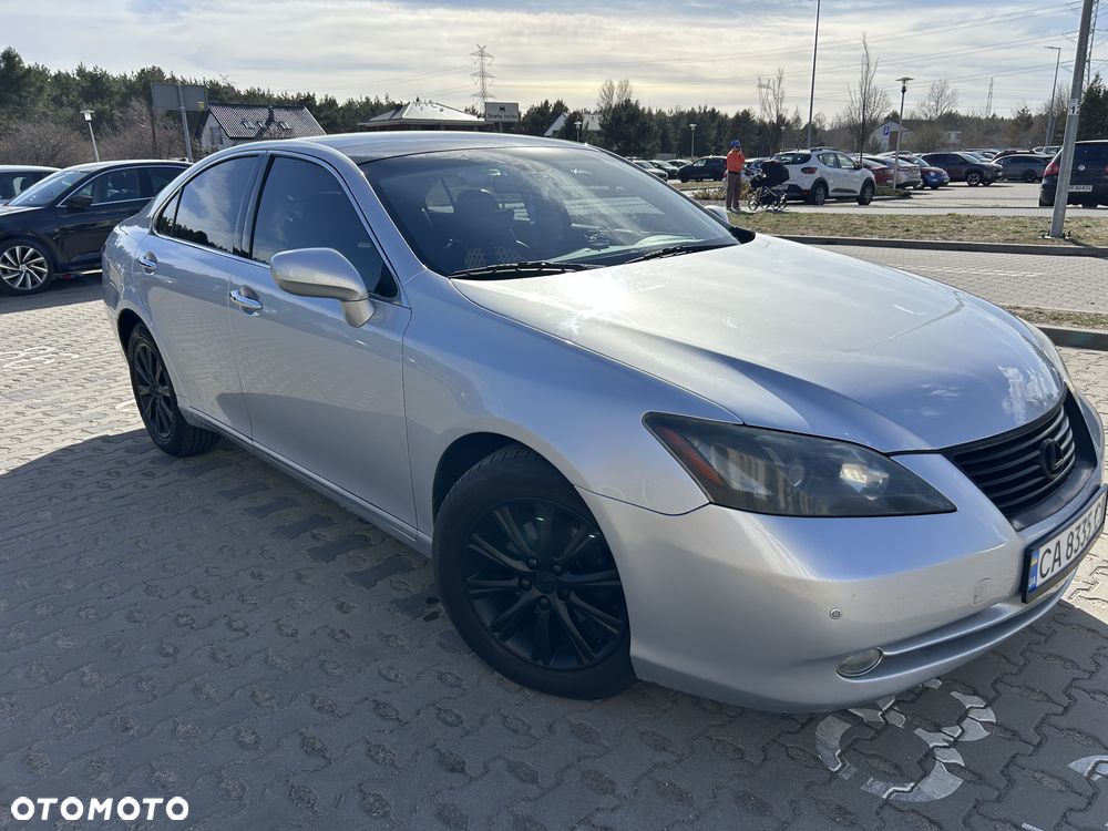 Lexus ES Standard - 4