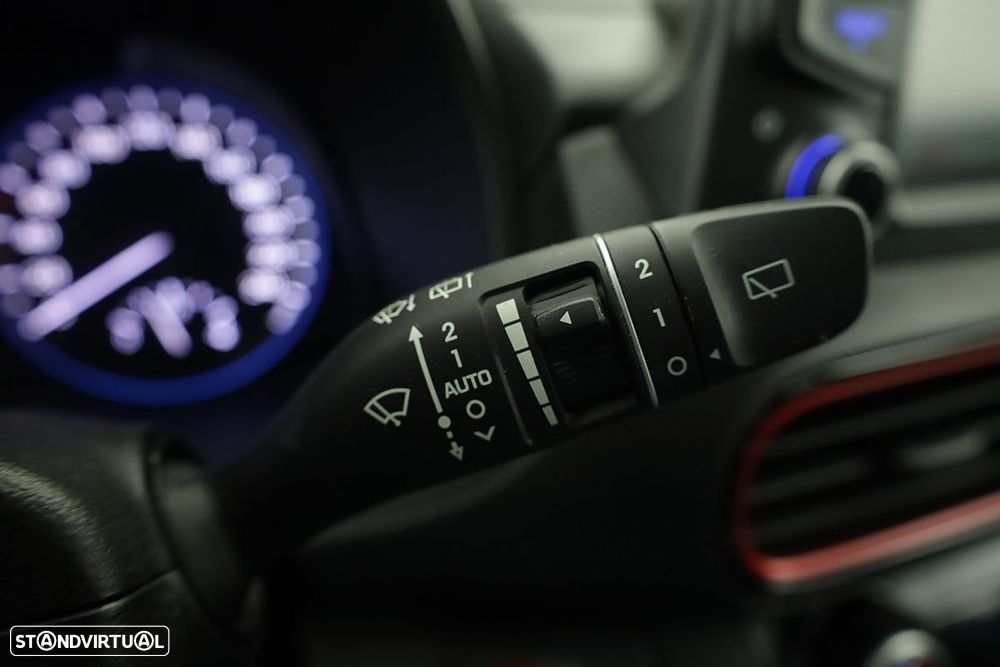 Hyundai Kauai 1.0 T-GDi Premium Pele/Tec Lima+Nav+Vision - 17