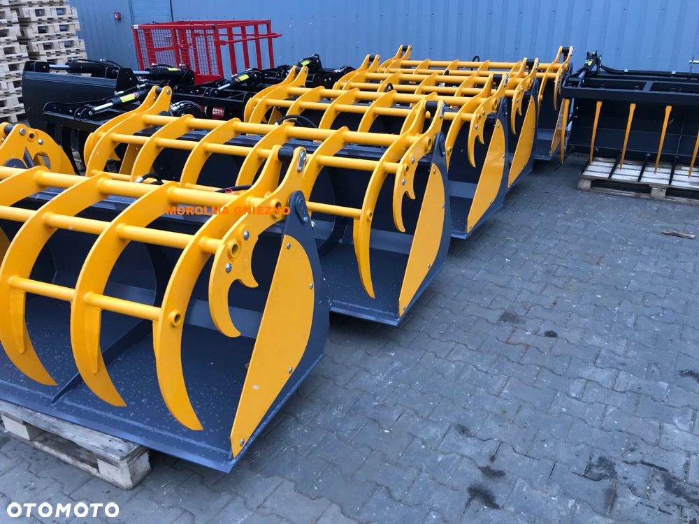 Łyżka ślimakowa objętościowa do zadawania pasz z frezem hydraulicznym 1,8 m - 11