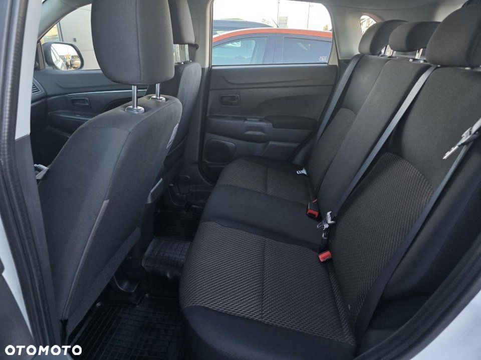 Mitsubishi ASX - 24