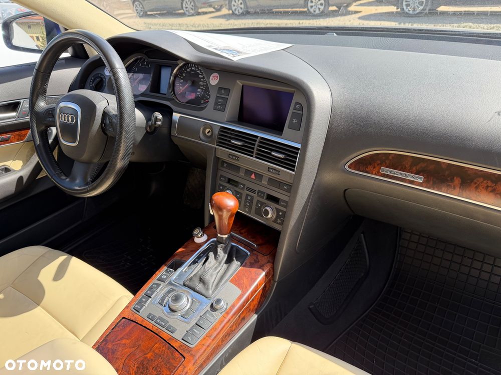 Audi A6 Avant 4.2 quattro tiptronic - 36