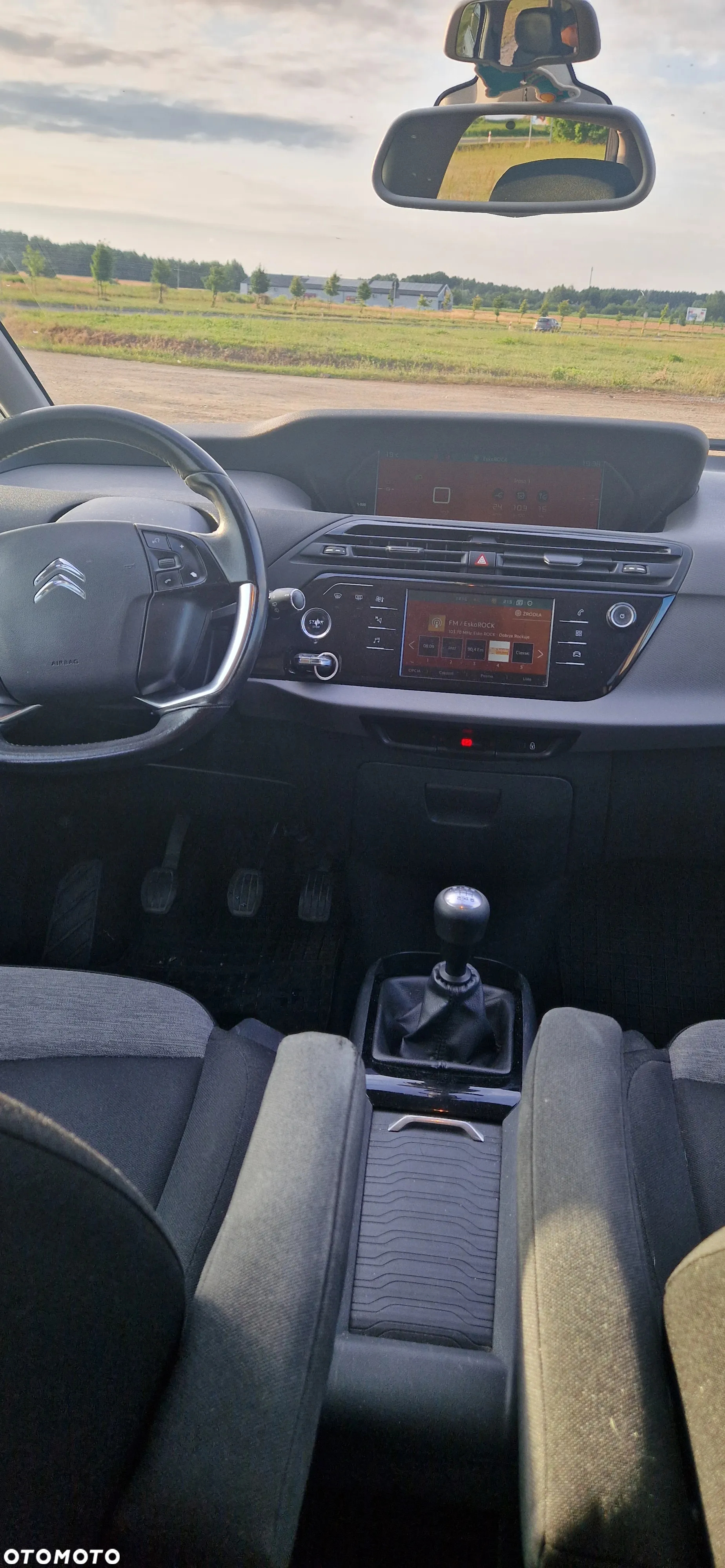 Citroën C4 Picasso - 11