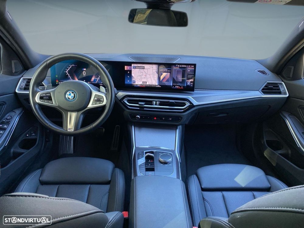 BMW 330 e Touring Pack Desportivo M Auto - 5