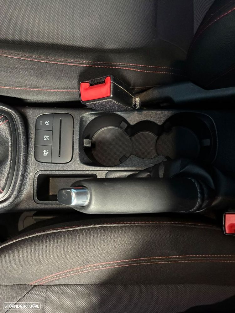 Ford Fiesta 1.0 EcoBoost ST-Line - 30