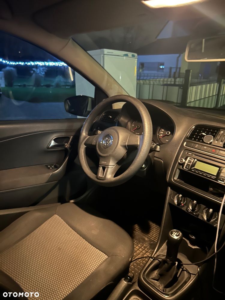 Volkswagen Polo 1.6 TDI Trendline - 8