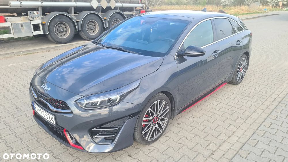Kia ProCeed - 15