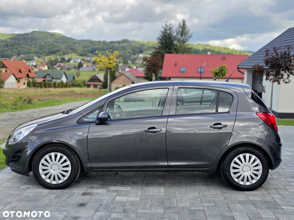 Opel Corsa 2012 photo 3
