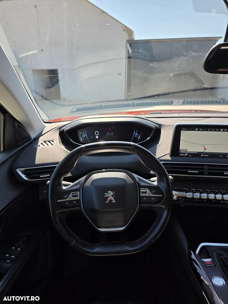 Peugeot 3008 PureTech 130 Stop & Start Allure - 32