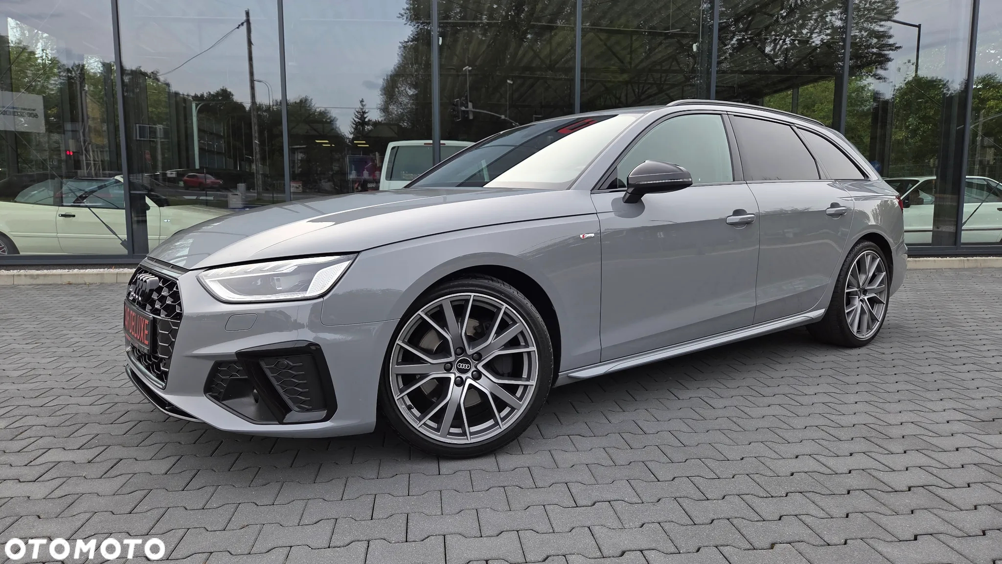 Audi A4 45 TFSI quattro S tronic S line - 32