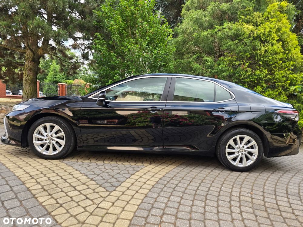 Toyota Camry 2.5 Hybrid Comfort CVT - 3