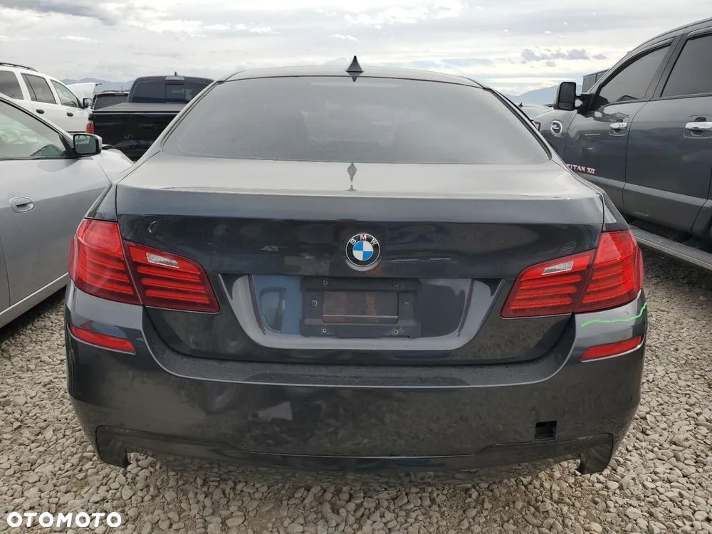 BMW Seria 5 535i xDrive - 6