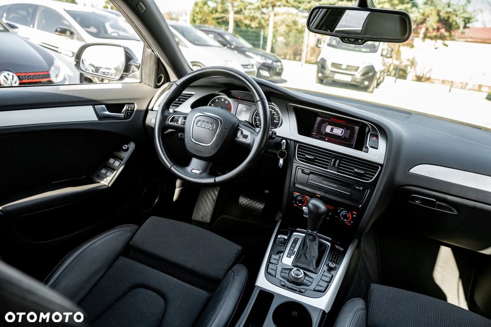 Audi A4 Avant 2.0 TFSI quattro S tronic S line Sportpaket - 27