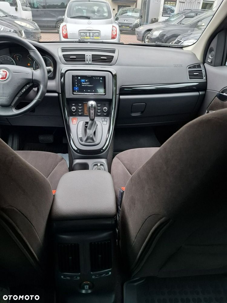 Fiat Croma 1.9 JTD Dynamic - 24