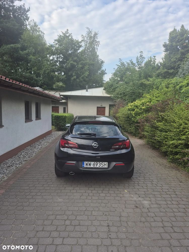 Opel Astra - 2