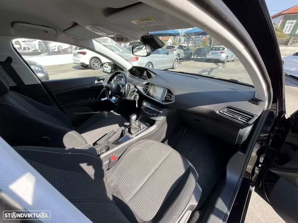 Peugeot 308 SW 1.6 BlueHDi Business Line - 26