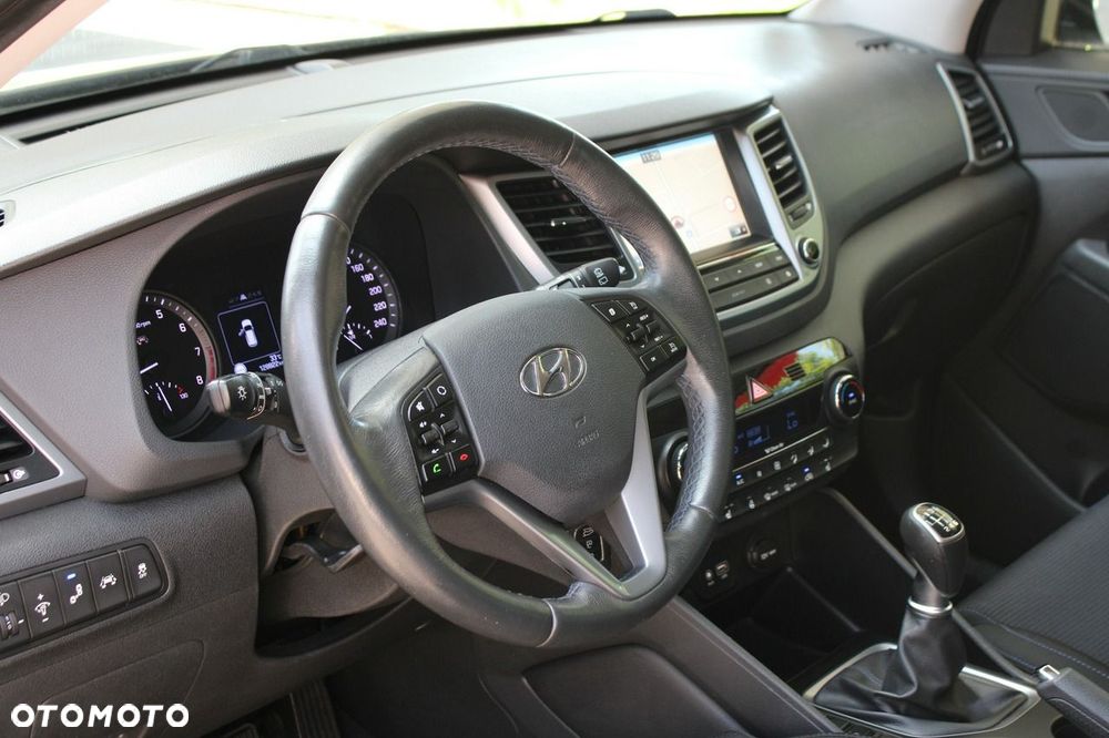Hyundai Tucson blue 1.6 GDi 2WD Advantage - 24