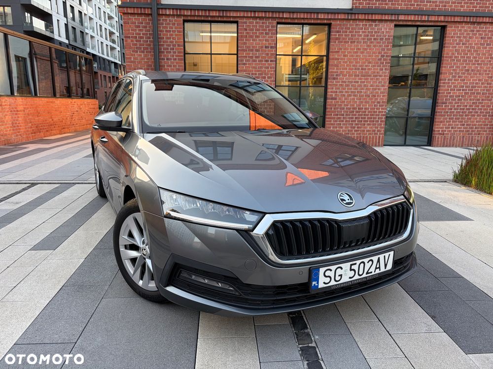 Skoda Octavia 2.0 TDI Ambition DSG - 4