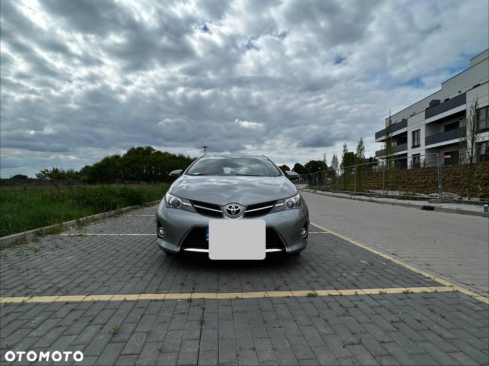 Toyota Auris 1.33 VVT-i Premium - 11