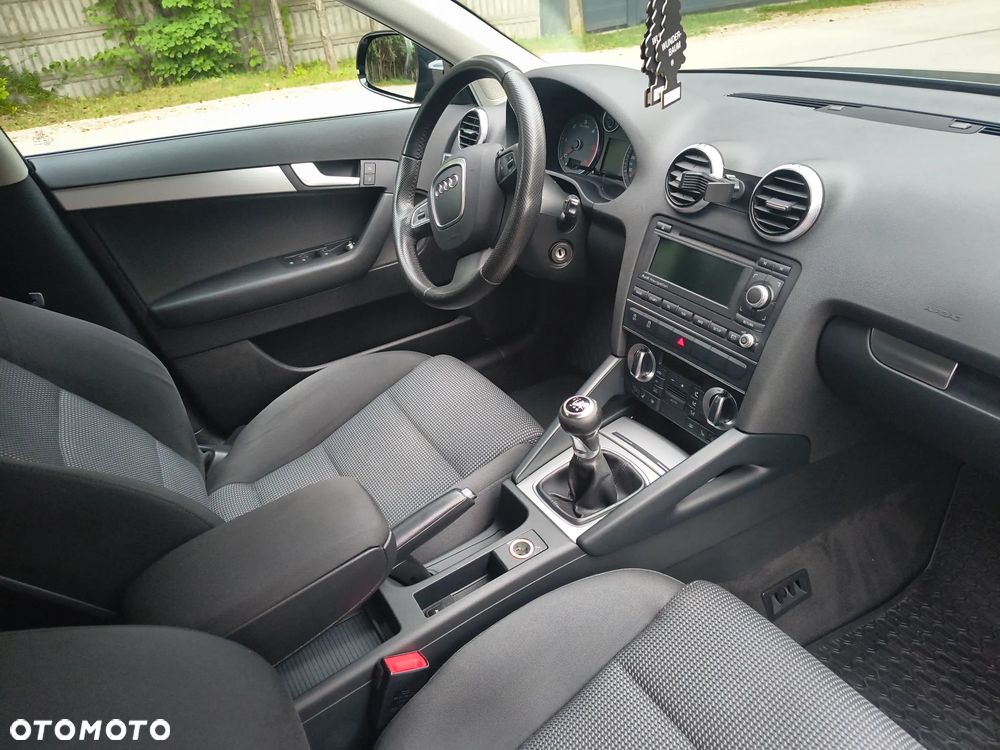 Audi A3 Sportback - 9