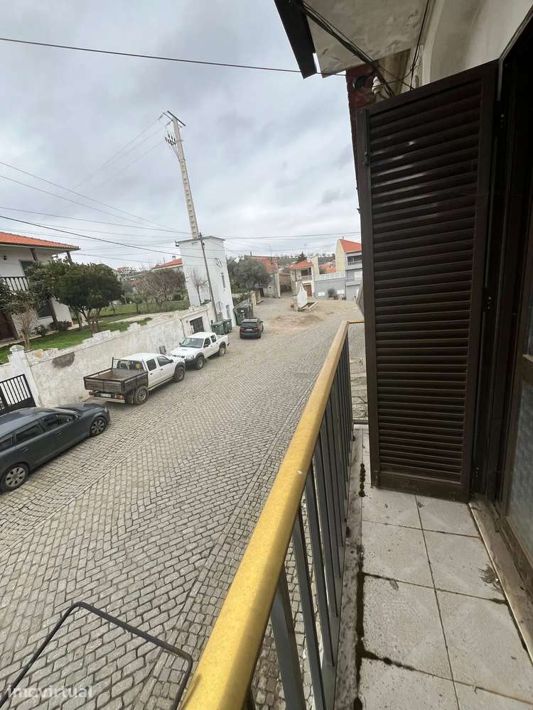 MORADIA T2 em Argozelo, na Rua principal - 67,000 euros - Grande imagem: 5/29