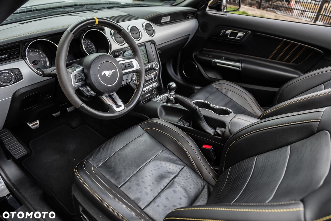 Ford Mustang 5.0 V8 GT - 23