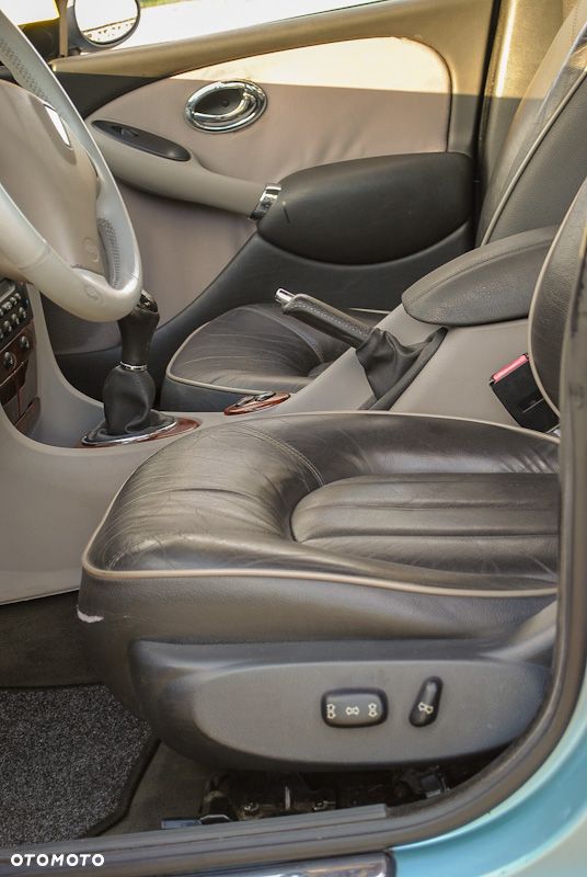 Rover 75 2.0 CDT - 34