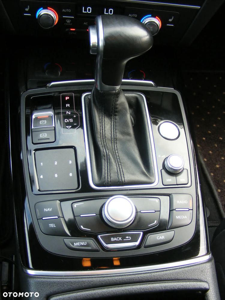 Audi A6 Avant 3.0 TDI Quattro S tronic - 17