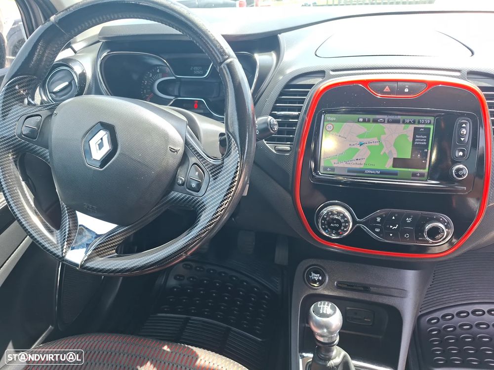 Renault Captur 1.5 dCi Exclusive XMOD - 11