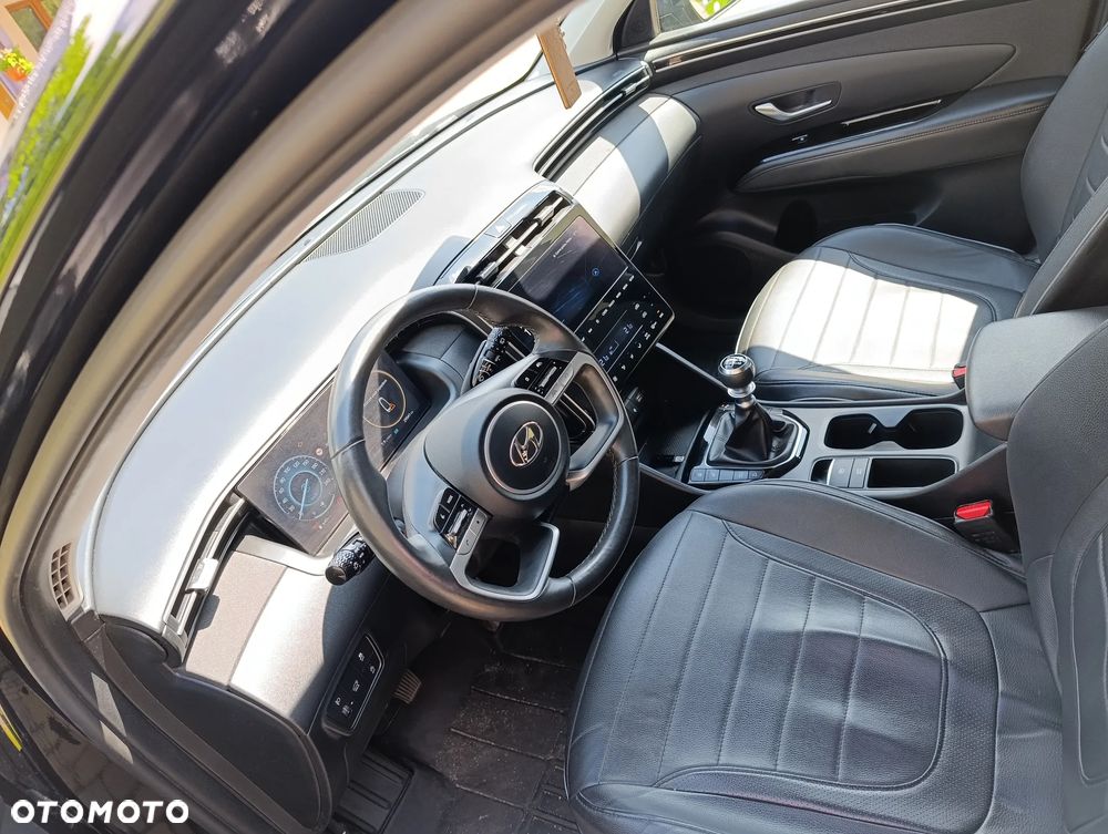 Hyundai Tucson 1.6 T-GDi Executive 2WD - 8