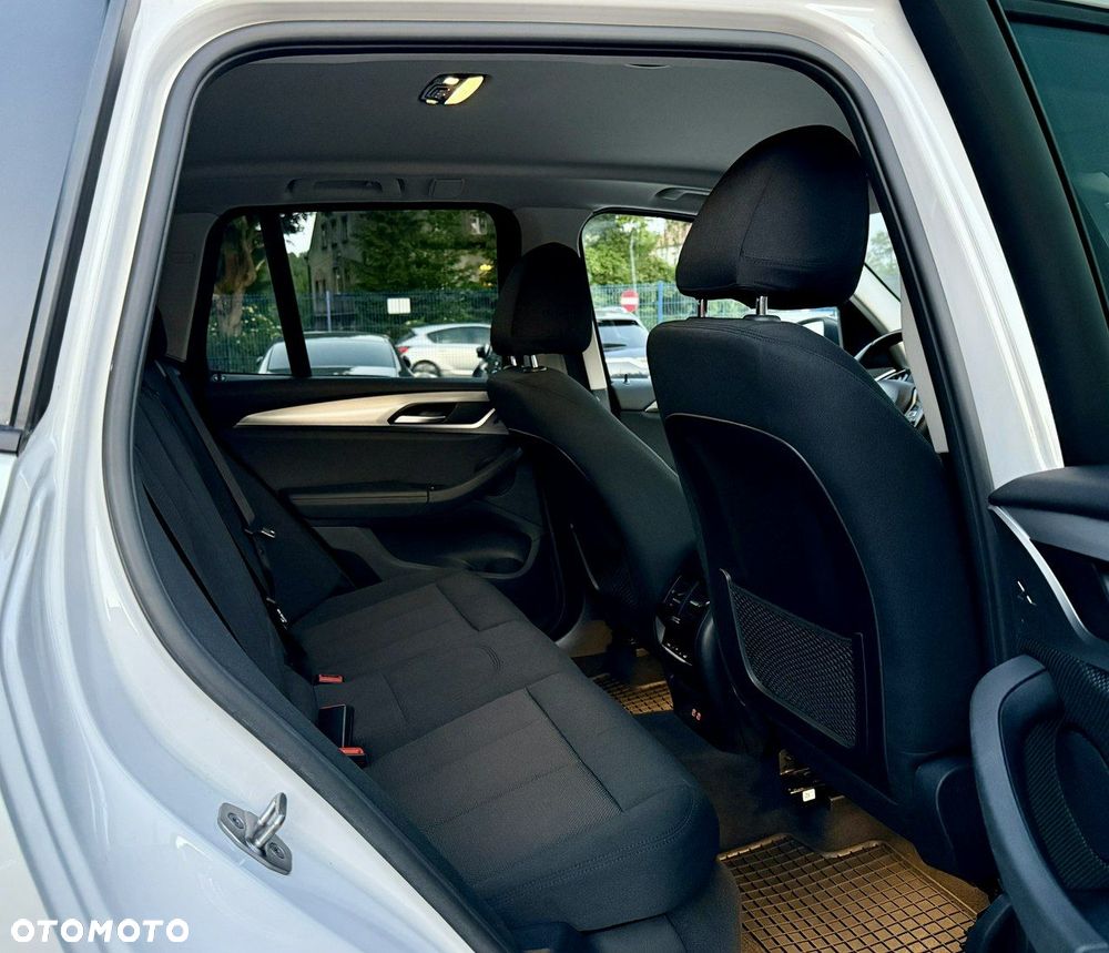 BMW X3 xDrive20d Advantage sport - 12