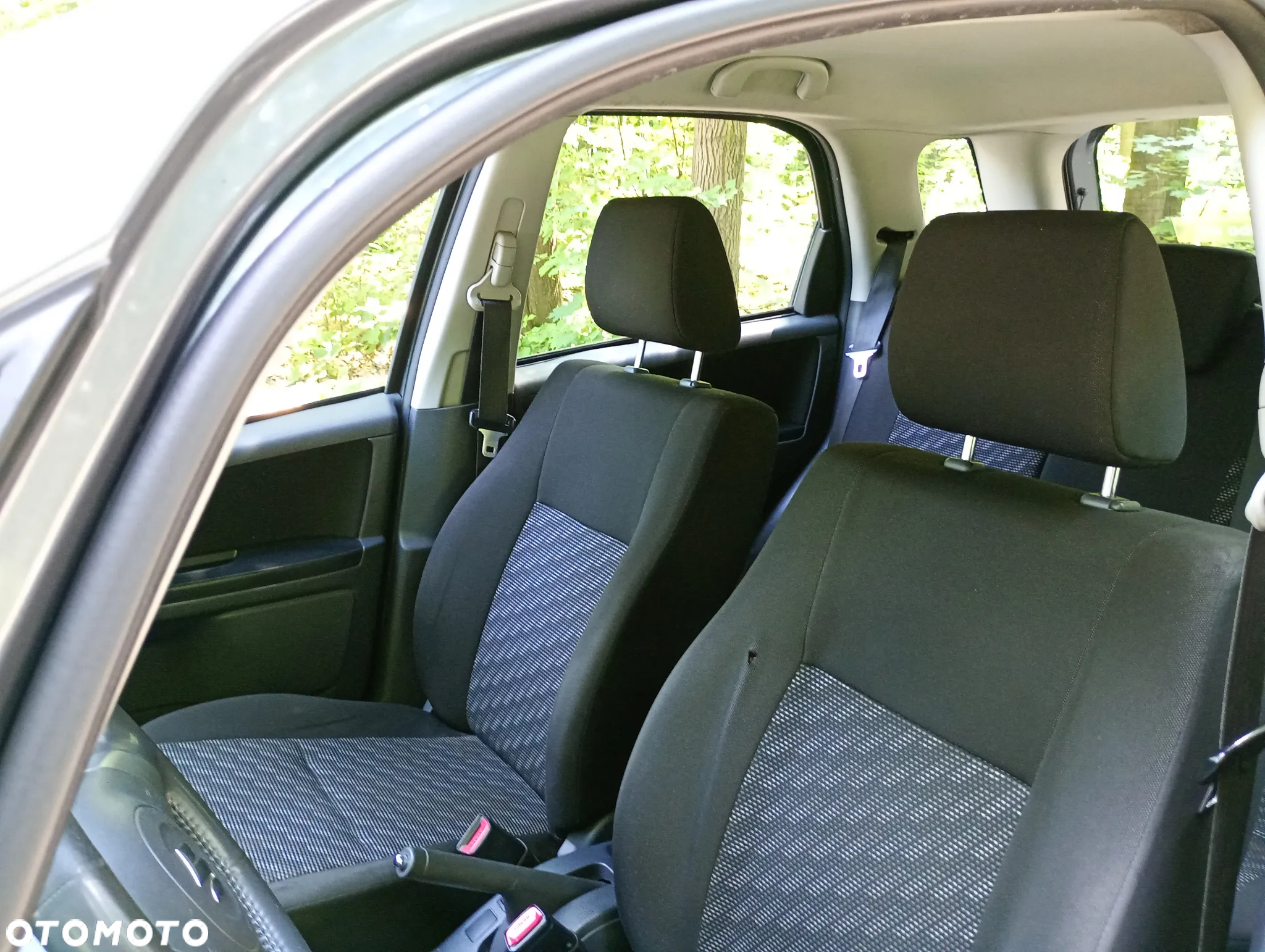 Suzuki SX4 1.6 GLX / Comfort - 22