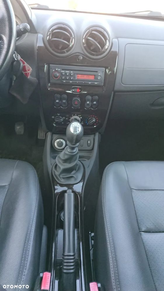 Dacia Duster 1.6 16V 4x4 Prestige - 15