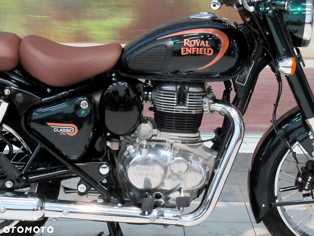 Royal Enfield Classic - 14