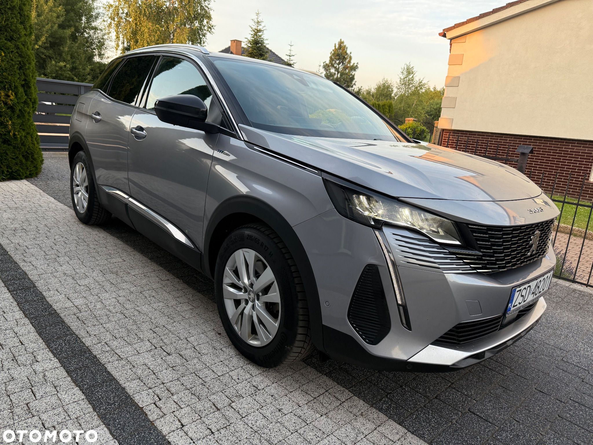 Peugeot 3008 Hybrid 225 e-EAT8 Allure Pack - 1